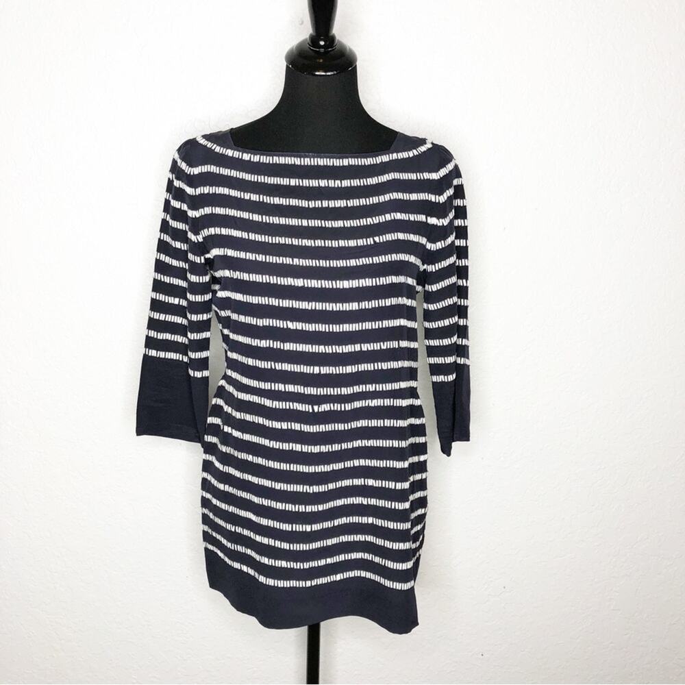 Tory Burch navy blue white rectangle sequin silk top size 4